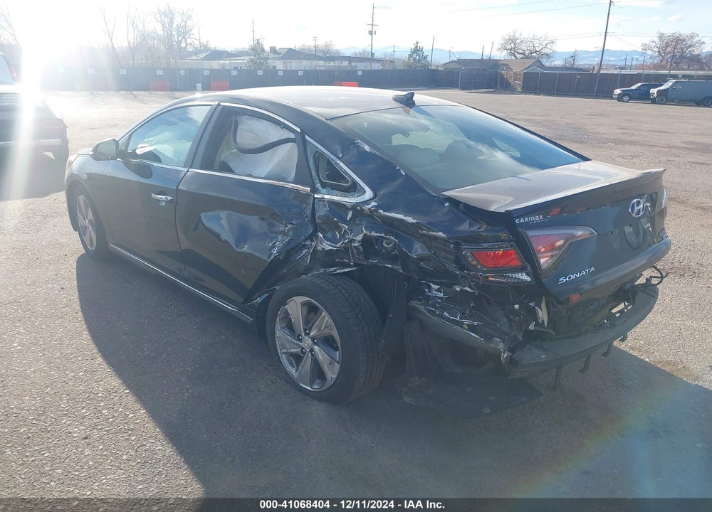 2017 HYUNDAI SONATA HYBRID VIN: KMHE34L13HA044732