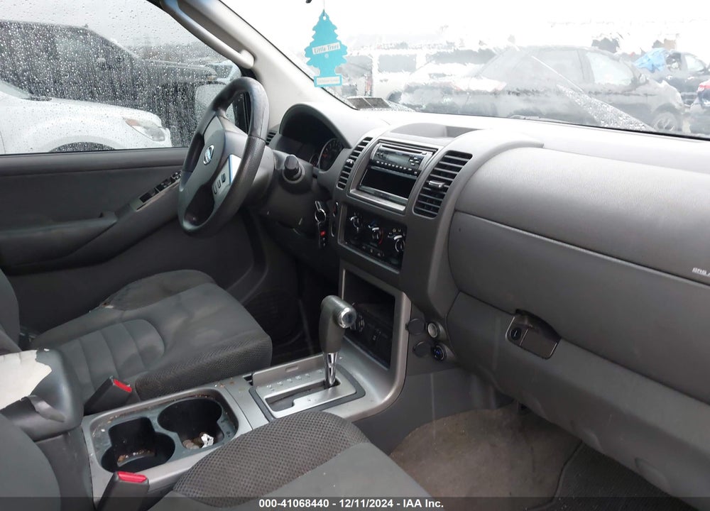 2010 NISSAN PATHFINDER S VIN: 5N1AR1NB5AC605010