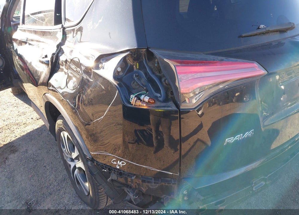 2016 TOYOTA RAV4 LE VIN: 2T3BFREV9GW489892