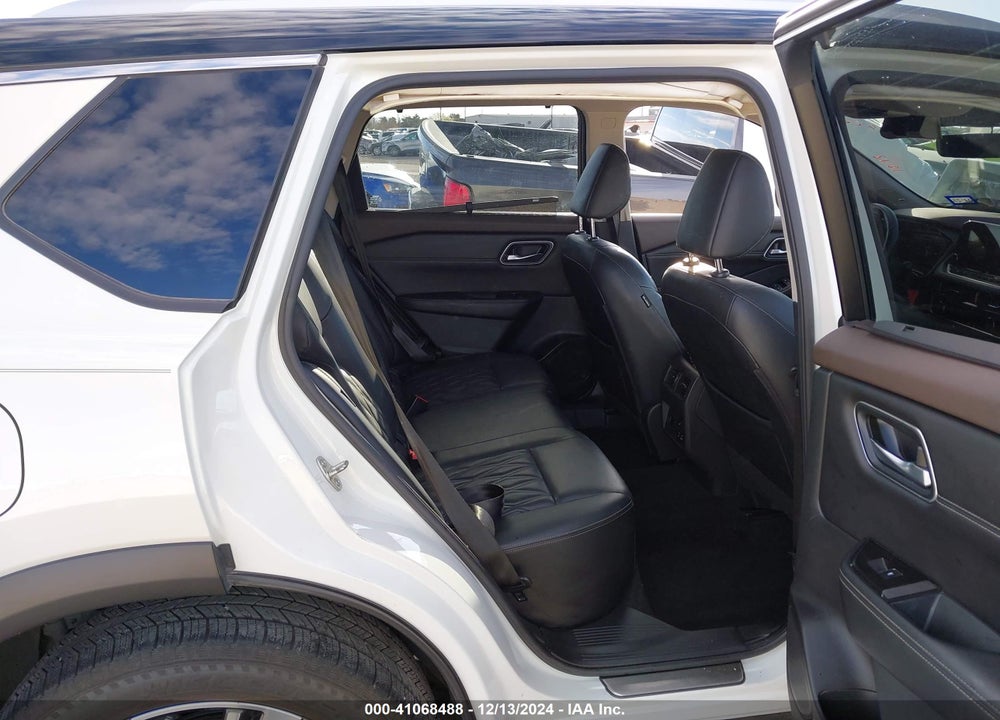 2022 NISSAN ROGUE PLATINUM INTELLIGENT AWD VIN: JN8BT3DD8NW274487