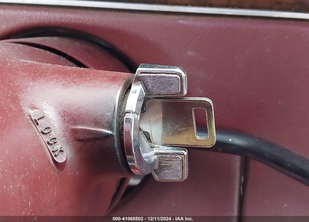1992 BUICK ROADMASTER LIMITED VIN: 1G4BT5378NR447891