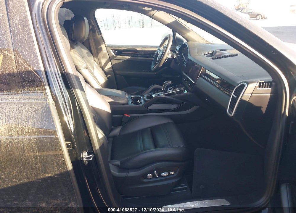 2019 PORSCHE CAYENNE VIN: WP1AA2AY3KDA15670