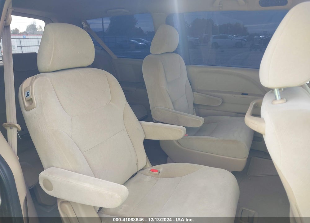 2008 HONDA ODYSSEY LX VIN: 5FNRL382X8B104739