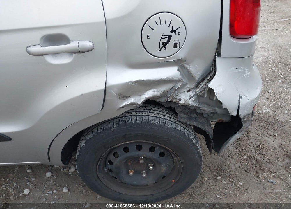 2012 KIA SOUL VIN: KNDJT2A56C7383715