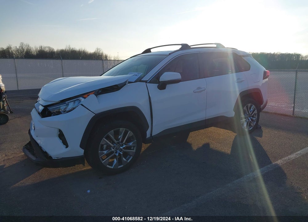 2020 TOYOTA RAV4 XLE PREMIUM VIN: 2T3C1RFV3LW060906