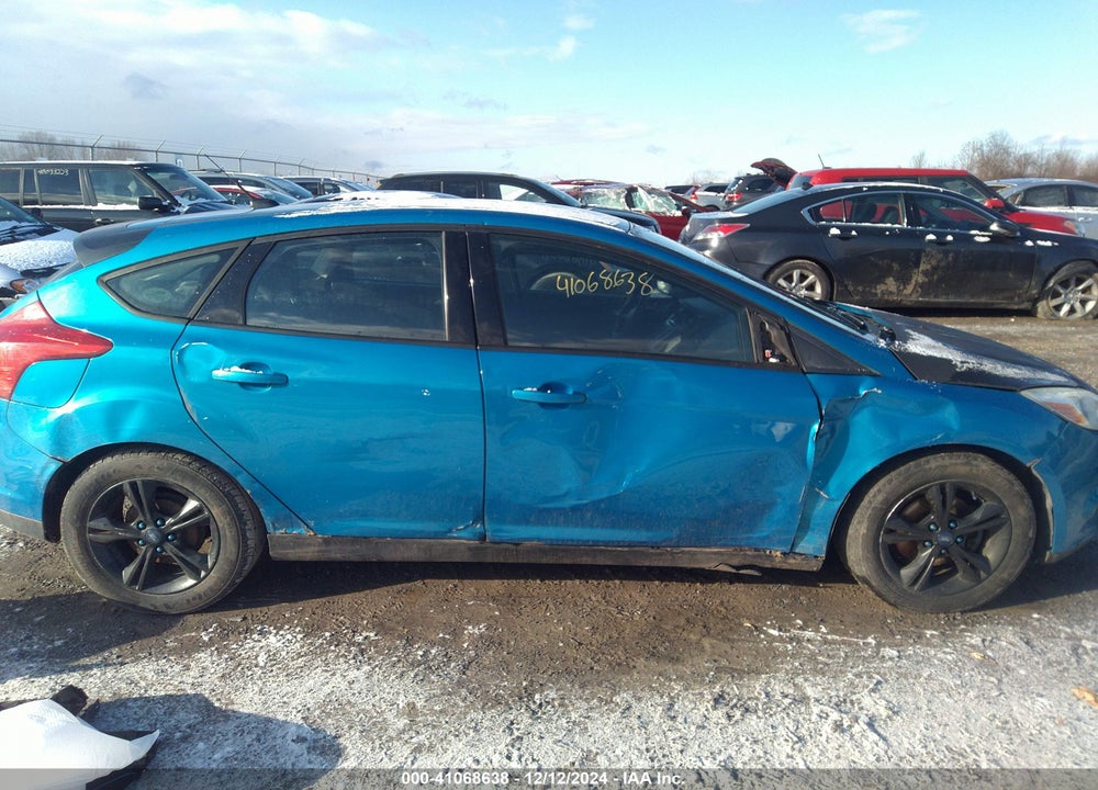 2014 FORD FOCUS SE VIN: 1FADP3K22EL408251