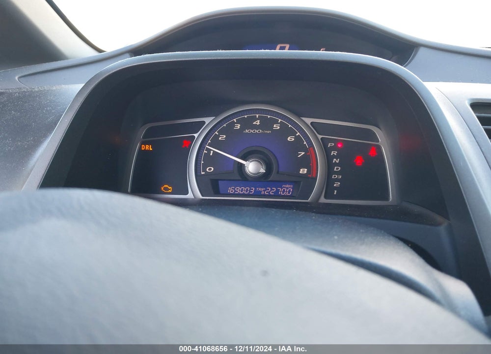 2008 HONDA CIVIC LX VIN: 1HGFA165X8L063361