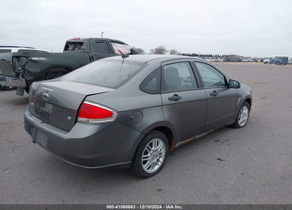 2010 FORD FOCUS SE VIN: 1FAHP3FN3AW280181