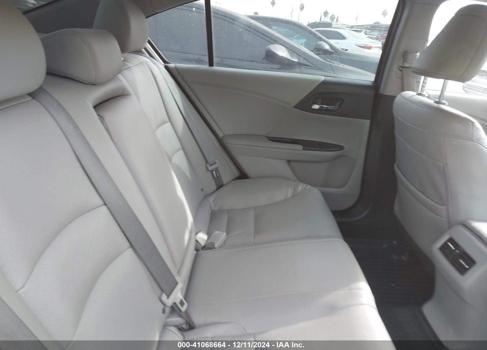 2015 HONDA ACCORD EX-L V-6 VIN: 1HGCR3F89FA016350