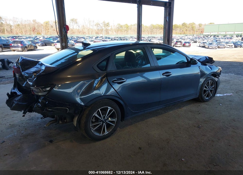 2023 KIA FORTE VIN: 3KPF24AD4PE558514