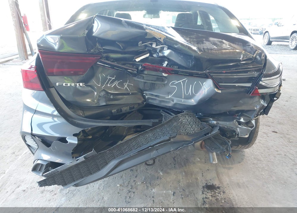 2023 KIA FORTE VIN: 3KPF24AD4PE558514