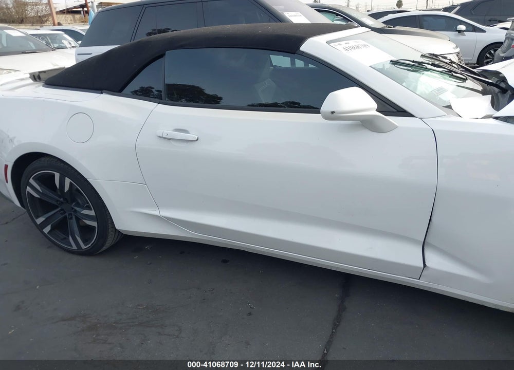 2017 CHEVROLET CAMARO 1LT VIN: 1G1FB3DX3H0138231