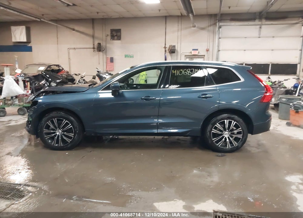2021 VOLVO XC60 VIN: YV4102RK3M1765527