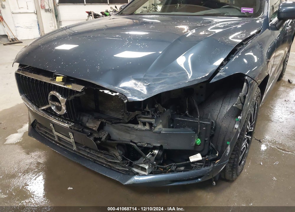 2021 VOLVO XC60 VIN: YV4102RK3M1765527
