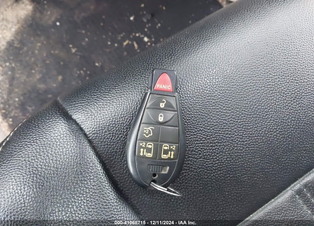 2016 CHRYSLER TOWN & COUNTRY TOURING VIN: 2C4RC1BG4GR173860