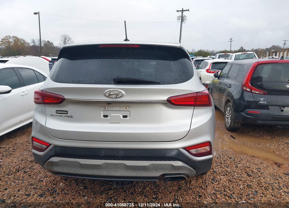 2019 HYUNDAI SANTA FE SE VIN: 5NMS23AD9KH111462