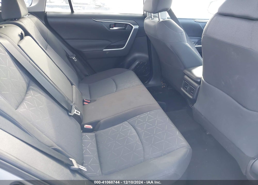 2024 TOYOTA RAV4 HYBRID XLE VIN: 4T3RWRFV8RU126600