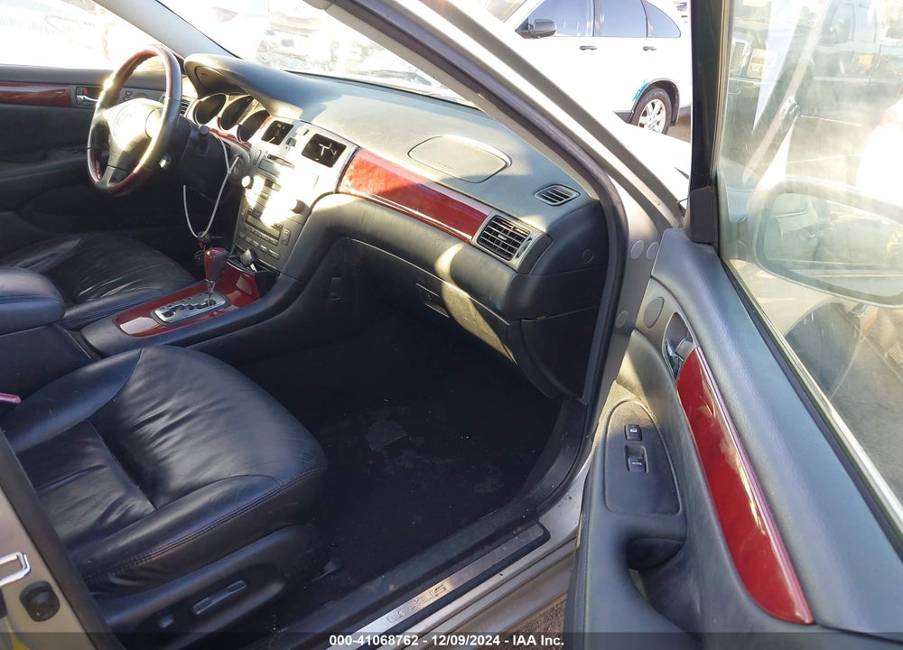 2003 LEXUS ES 300 VIN: JTHBF30G736002169