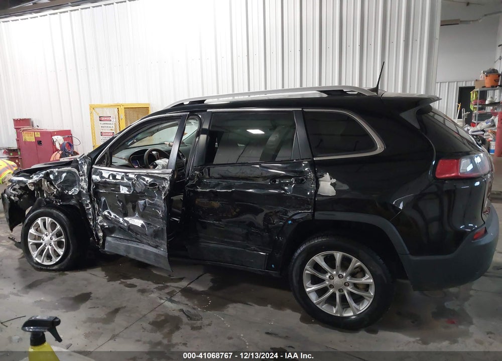 2019 JEEP CHEROKEE LATITUDE VIN: 1C4PJLCB6KD171244