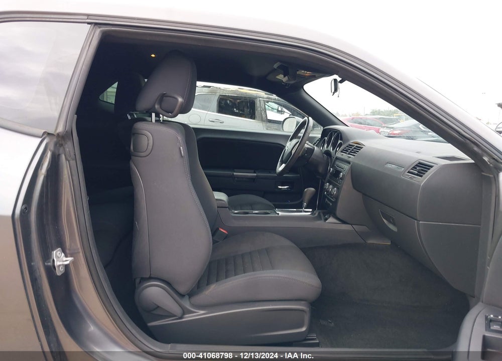 2014 DODGE CHALLENGER SXT VIN: 2C3CDYAG7EH307524