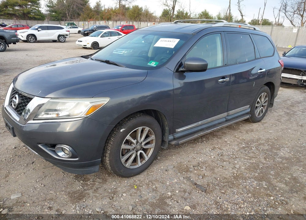2013 NISSAN PATHFINDER SL VIN: 5N1AR2MM7DC647160