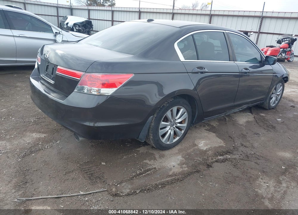 2011 HONDA ACCORD 2.4 EX-L VIN: 1HGCP2F85BA139590
