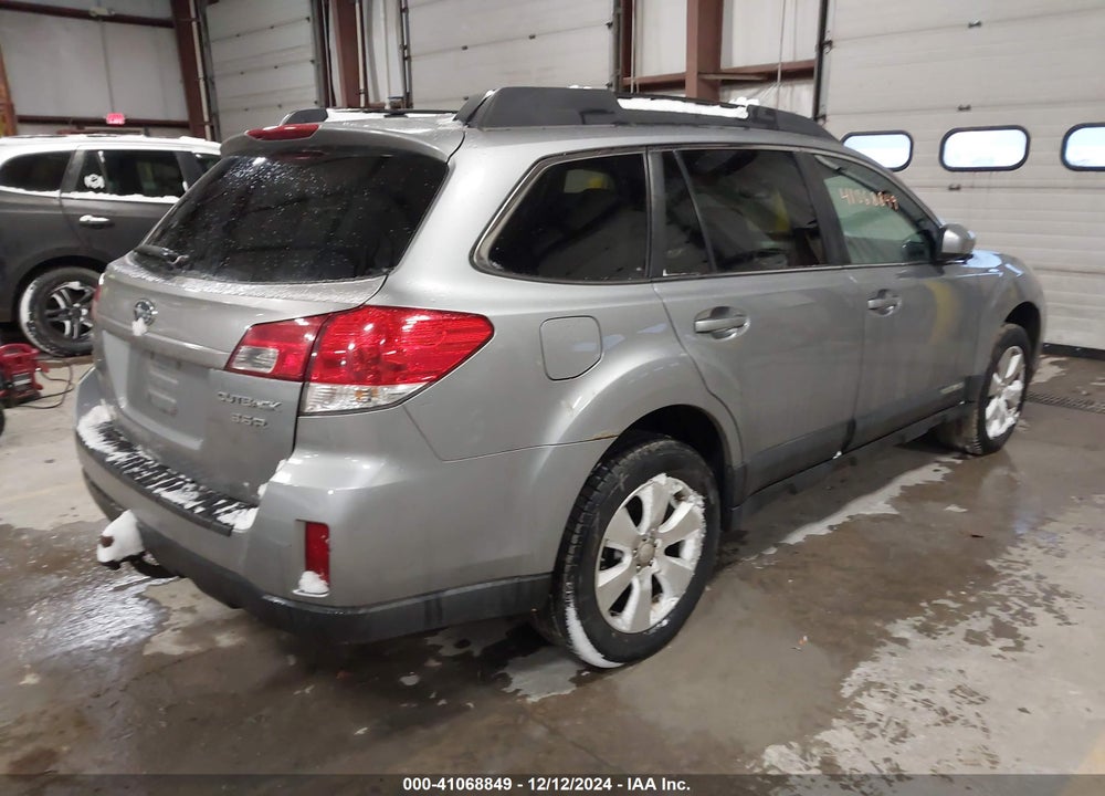 2011 SUBARU OUTBACK 3.6R PREMIUM VIN: 4S4BREGC5B2311020