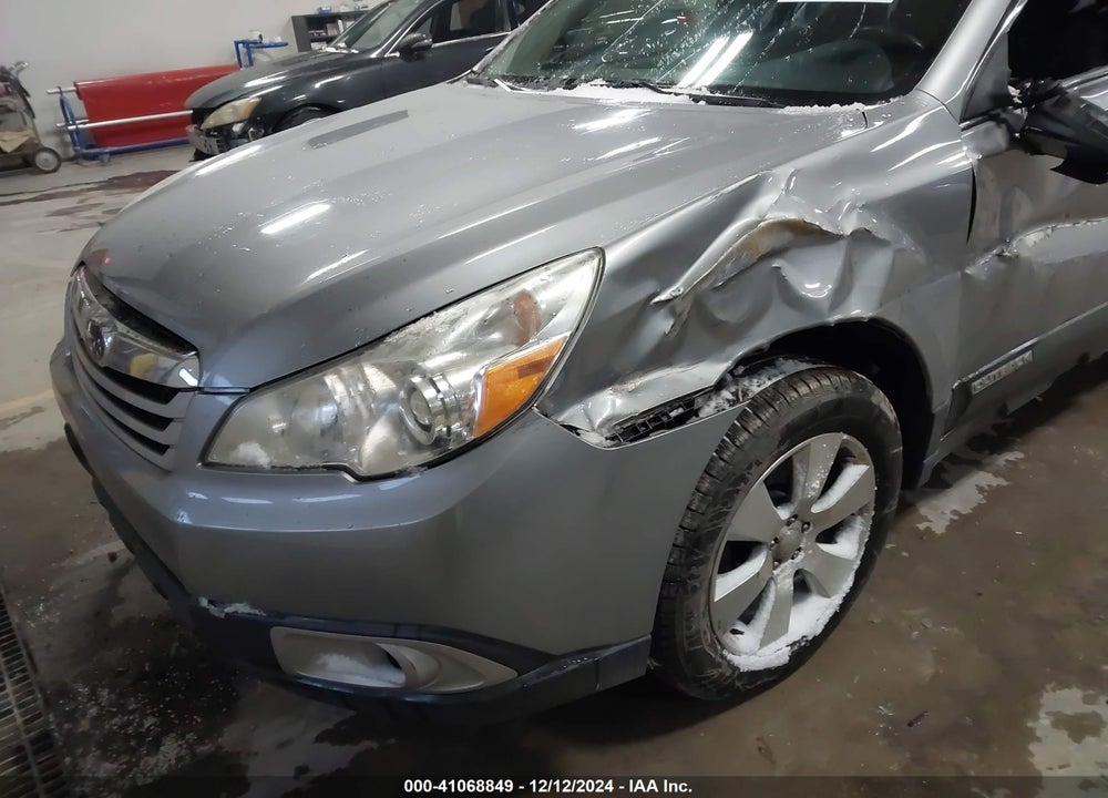 2011 SUBARU OUTBACK 3.6R PREMIUM VIN: 4S4BREGC5B2311020