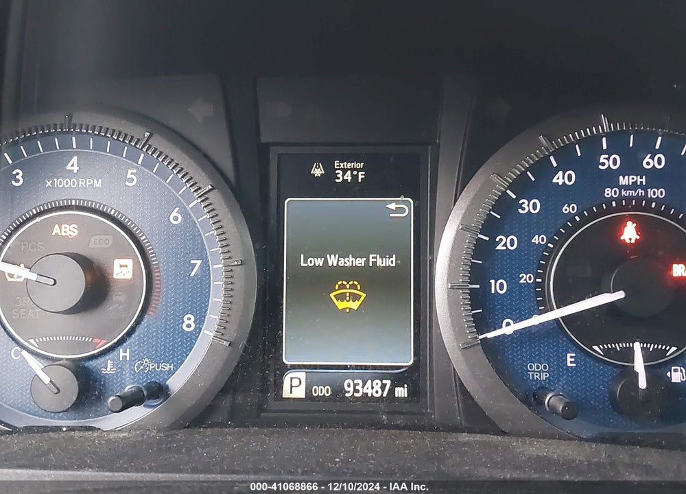 2017 TOYOTA SIENNA XLE 8 PASSENGER VIN: 5TDYZ3DC4HS882426