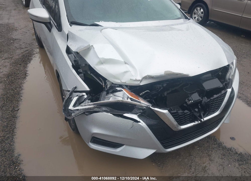 2020 NISSAN VERSA SV XTRONIC CVT VIN: 3N1CN8EV9LL807998