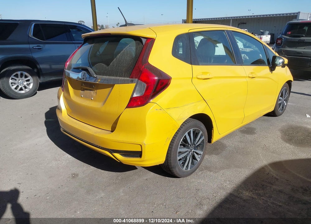 2018 HONDA FIT EX VIN: 3HGGK5H85JM713475