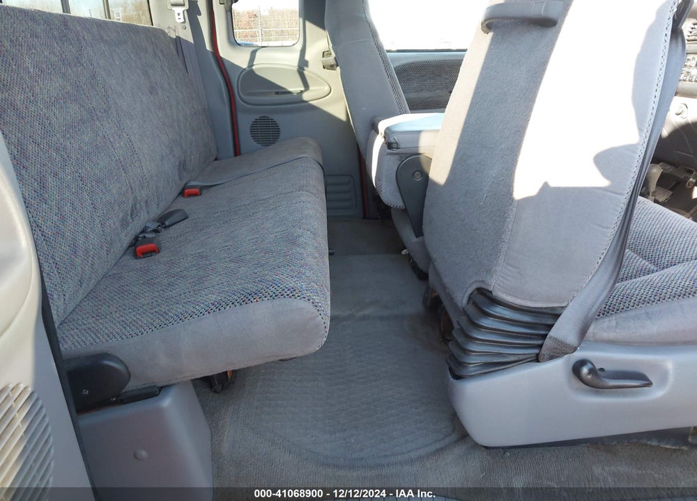 1998 DODGE RAM 2500 ST VIN: 1B7KF23Z6WJ262055