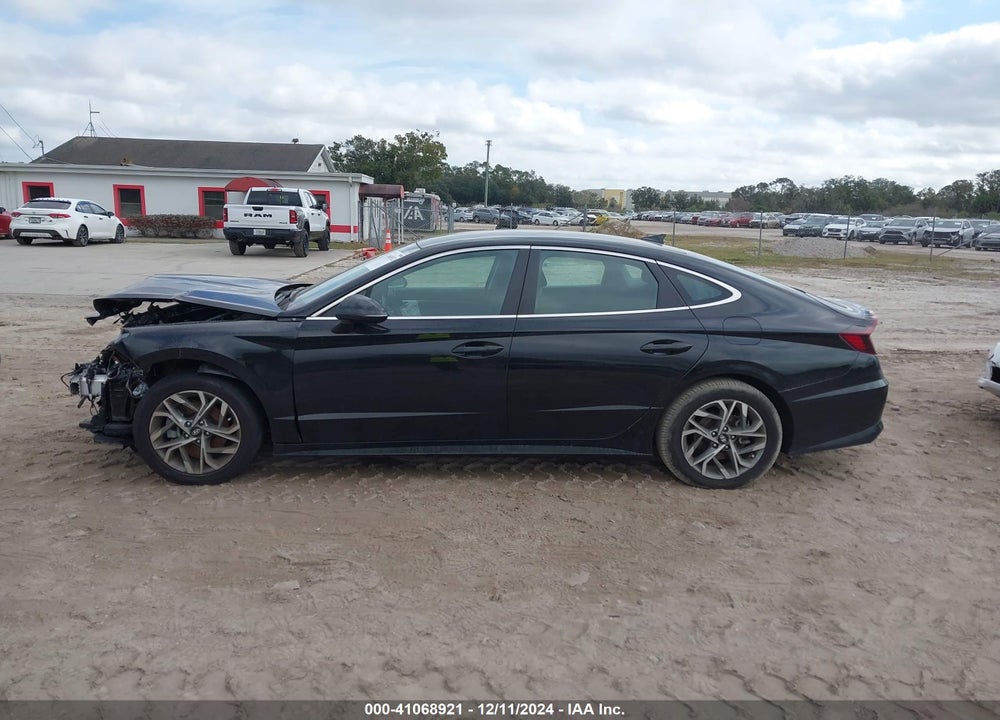 2022 HYUNDAI SONATA VIN: KMHL64JA6NA239379