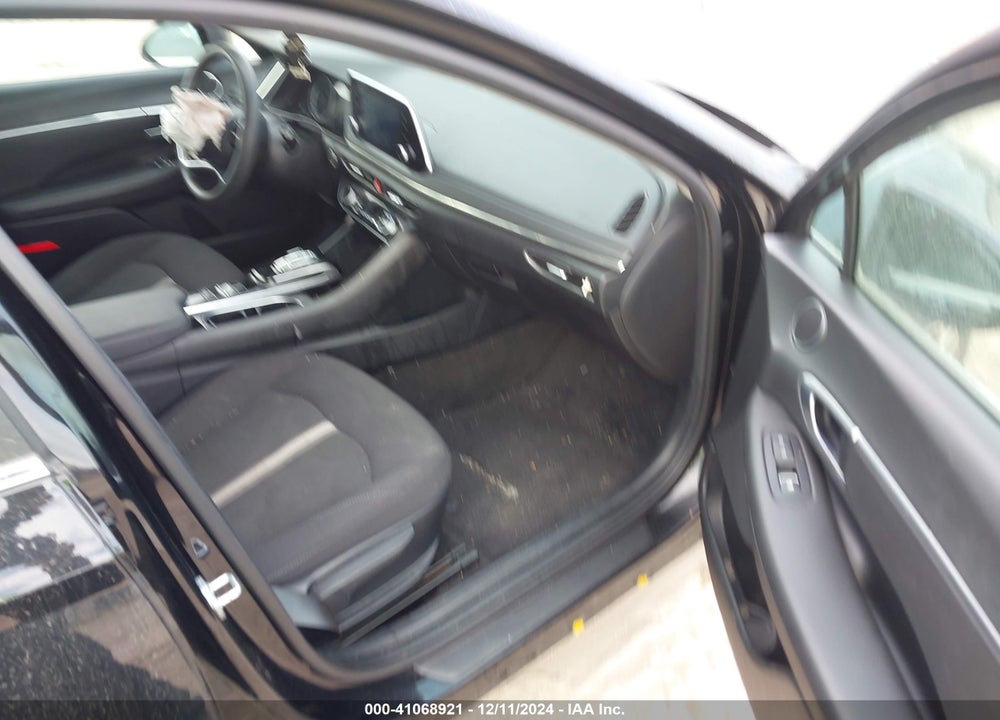 2022 HYUNDAI SONATA VIN: KMHL64JA6NA239379