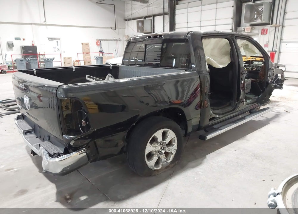 2020 RAM 1500 BIG HORN 4X2 5'7 BOX VIN: 1C6RREFT8LN311847