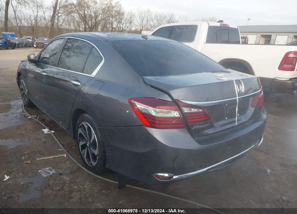 2017 HONDA ACCORD EX-L VIN: 1HGCR2F97HA172053