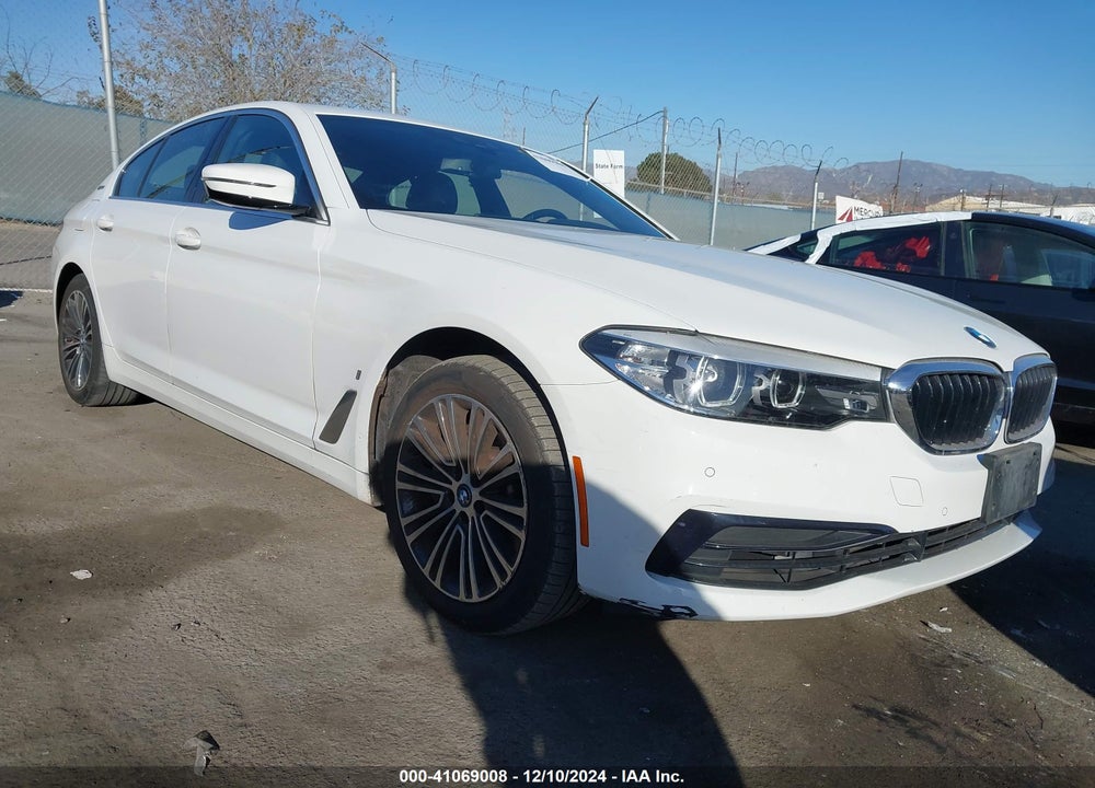 2019 BMW 530E IPERFORMANCE VIN: WBAJA9C57KB392864