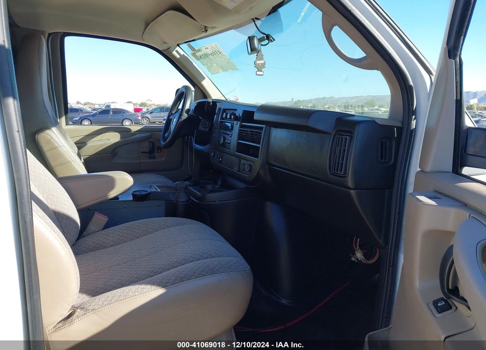 2015 CHEVROLET EXPRESS 2500 WORK VAN VIN: 1GCWGFCF9F1185953