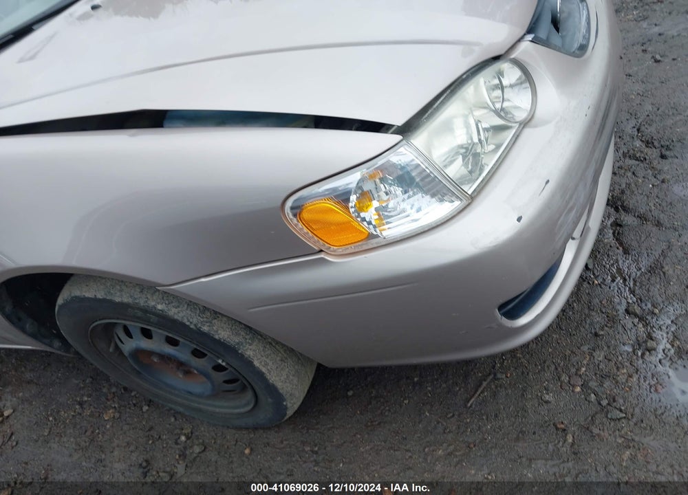 2001 TOYOTA COROLLA CE VIN: 2T1BR12E21C485973