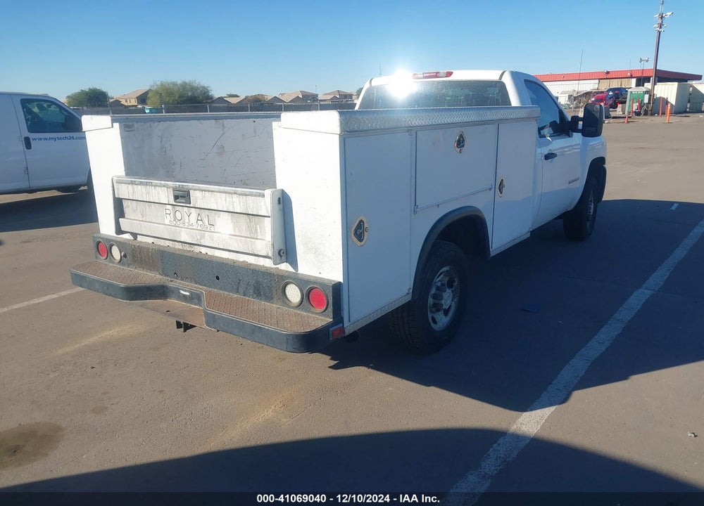 2007 CHEVROLET SILVERADO 2500HD VIN: 1GBHC24KX7E589268