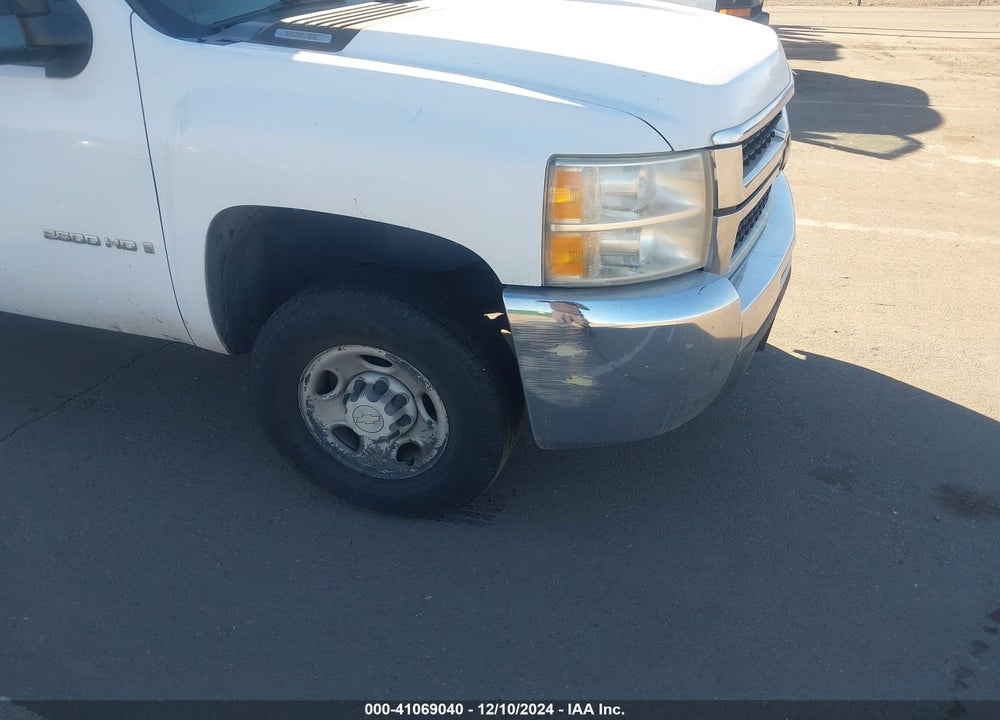2007 CHEVROLET SILVERADO 2500HD VIN: 1GBHC24KX7E589268