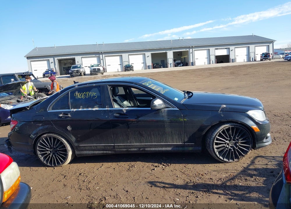 2008 MERCEDES-BENZ C 300 VIN: WDDGF54XX8F052333