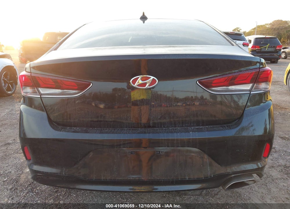 2019 HYUNDAI SONATA VIN: 5NPE24AF4KH766829