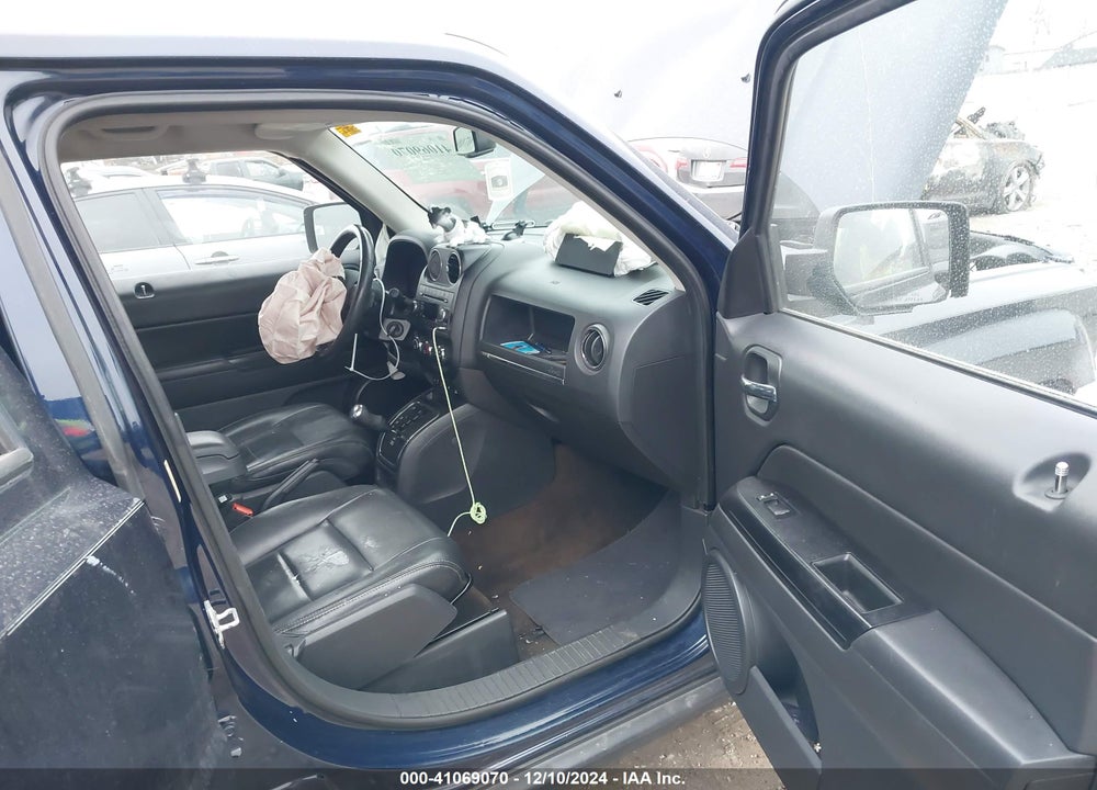 2014 JEEP PATRIOT HIGH ALTITUDE VIN: 1C4NJPFA4ED681811