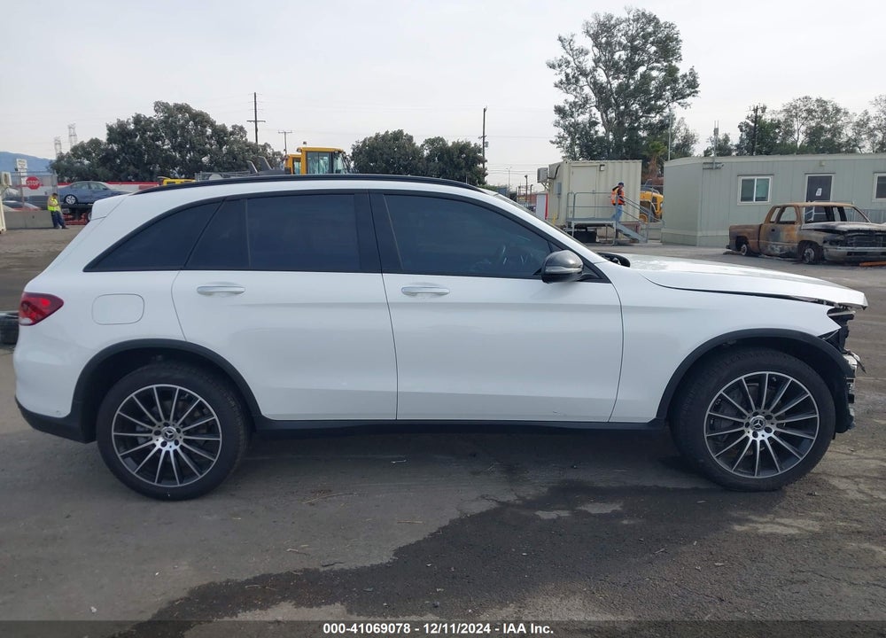 2021 MERCEDES-BENZ GLC 300 SUV VIN: W1N0G8DB7MV267370