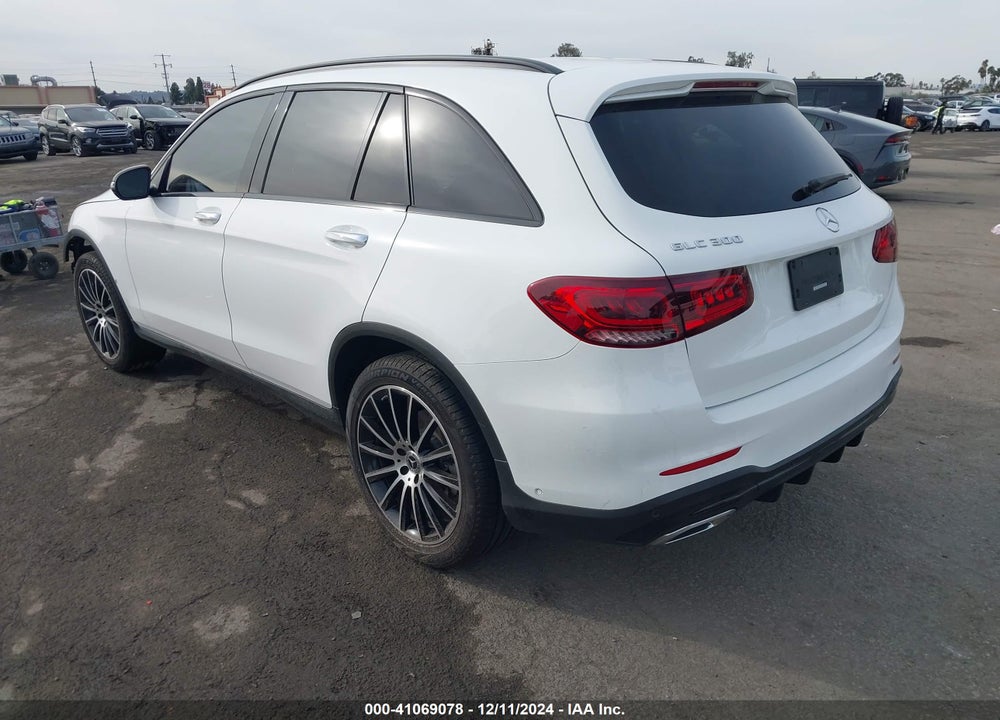 2021 MERCEDES-BENZ GLC 300 SUV VIN: W1N0G8DB7MV267370