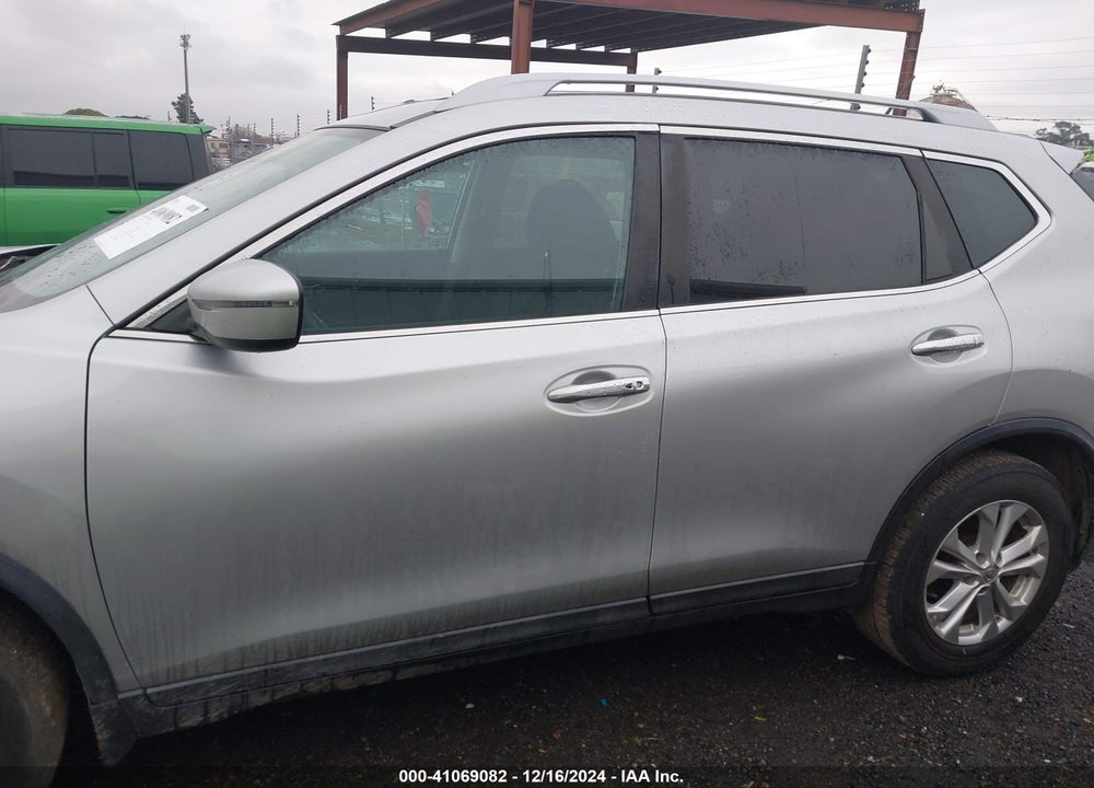 2016 NISSAN ROGUE SV VIN: 5N1AT2MT8GC912844