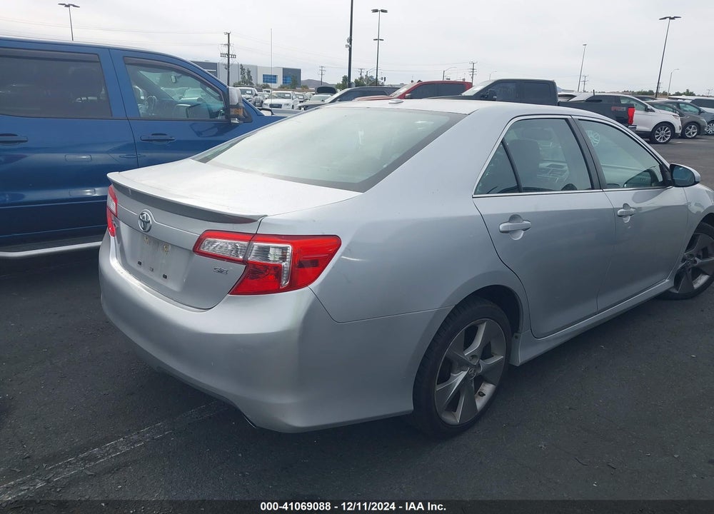 2013 TOYOTA CAMRY SE V6 VIN: 4T1BK1FK1DU533597