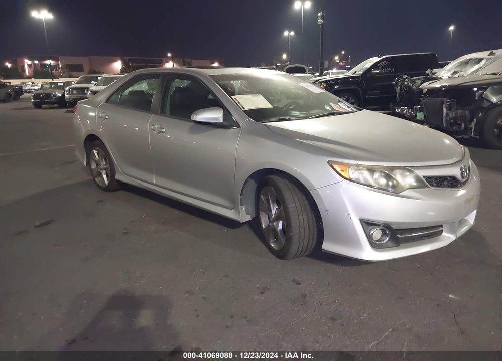 2013 TOYOTA CAMRY SE V6 VIN: 4T1BK1FK1DU533597