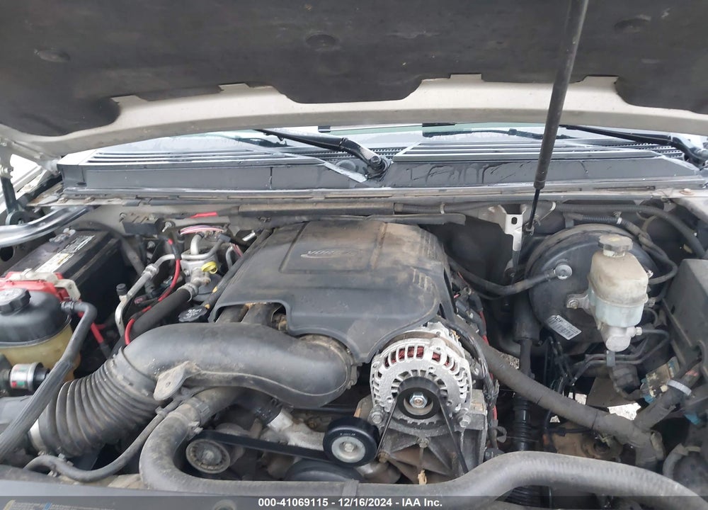 2007 GMC YUKON DENALI VIN: 1GKFK63827J228471